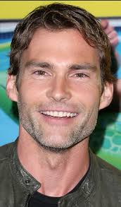 You can't tell me him in his stifler era couldn't nail this role : r/Fancast