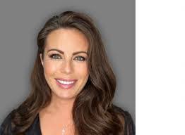 Amy Espiritu's Instagram, Twitter & Facebook