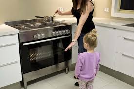Our Top 10 Tips For Safety In The Kitchen Ovenclean Blog