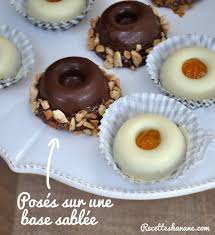 Patisseries Au Chocolat Sans Cuisson Mignardises Recettes By Hanane En 2020 Gateau Oriental Sans Cuisson Patisserie Patisserie Chocolat