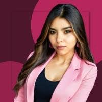 Marjorie Facio's Instagram, Twitter & Facebook