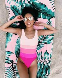 10 Best Figure Flattering One Piece Swimsuits Swimsuits Swimwear Bathing Suits