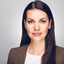 Melanie Wimmer's Instagram, Twitter & Facebook