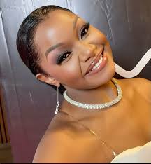 Franciar is Soo beautiful 😍