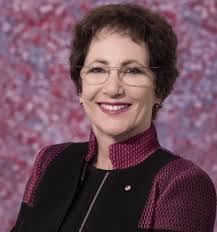 Yolanda Kramer's Instagram, Twitter & Facebook