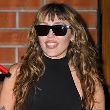 Haley Berry's Instagram, Twitter & Facebook