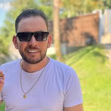 Compramos Playstation 2 Lendo jogos $150 Defeito 50 a 70 Vou retirar