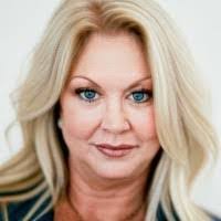 Mary Cilia's Instagram, Twitter & Facebook