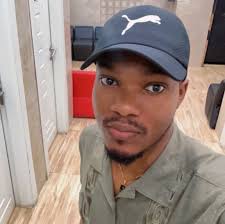 Miss Côte d'Ivoire added a new photo.