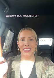 Stephanie Stelly's Instagram, Twitter & Facebook