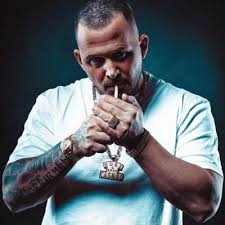 Bushido is defined as the japanese samurai's code of conduct emphasizing honor, courage bushido was the code of conduct for japan's warrior classes from perhaps as early as the eighth. Cashmo Cashmo84 Twitter