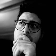 La Profa. Ana A. Marchena Segura, del Departamento de Español, ofreció la  conferencia La conciencia lingüística: La competencia invisible. Esta  conferencia se realizó en el Teatro de la #UPRH , donde le