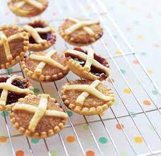 Mini Jam And Treacle Tarts Asda Good Living Recipe Tart Recipes Treacle Tart Dessert Recipes