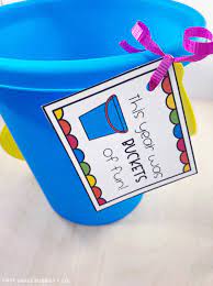 Wouldn't this be cute as part of a picnic theme for an end of the year celebration? End Of Year Gifts First Grade Buddies