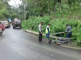 Kabupatèn bojånegårå) is a regency in east java. Hujan Disertai Angin Kencang Robohkan Tiang Listrik Pln Di Gondang Beritabojonegoro Com