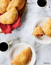 Is it carrot cake or coffee cake? 18 Recipes You Can Make With Biscuit Dough Purewow