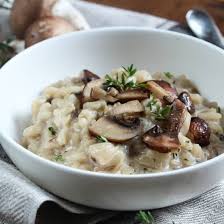 Risotto Aux Champignons De Paris Recette En 2020 Risotto Champignons Recette Risotto Champignons Farcis