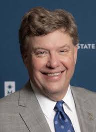 Adam Loren's Instagram, Twitter & Facebook