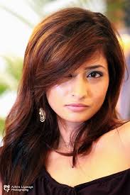 Tania Deen's Instagram, Twitter & Facebook