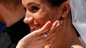 Jack Brooksbank Royal Wedding Princess Beatrice's Wedding Ring Princess  Beatrice Is Engaged To Edoardo Mapelli Mozzi