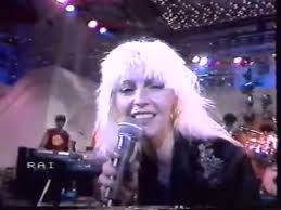 Listen to albums and songs from patty pravo. Patty Pravo Live 1982 Youtube