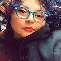 Vanessa North's Instagram, Twitter & Facebook