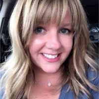 Sara Beal's Instagram, Twitter & Facebook