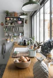 Virement De Deco Pour Le Blanc Et Les Teintes Naturelles Cuisine Cottage Decoration Interieure Tendance Cuisines Deco