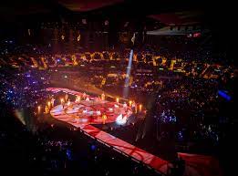 Axiata arena andy lau concert. Cantopop Legend Andy Lau Is Coming To Malaysia For Not One But Three Concerts This Sept