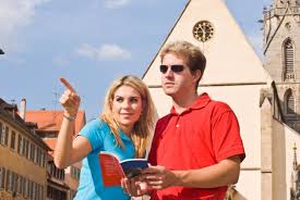 Secrete din experiența unui ghid de turism. De Ce Ai Nevoie Si Cat Te CostÄ SÄ Devii Ghid Turistic Evenimentul Zilei