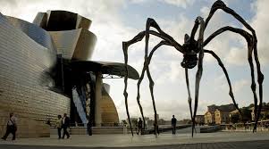 Muzeul este unul din cele cinci muzee mondiale ale fundației solomon r. Video EcuaÅ£ia CulturÄ Economie De La Fenomenul Bilbao La Festivalurile De Teatru Rfi Mobile