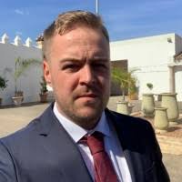 50+ "Peter Wootton" profiles