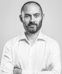 Daniel Lach's Instagram, Twitter & Facebook