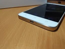 Review of the SHARP MS1 Smartphone ...