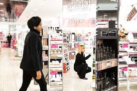 Ulta at annapolis harbour center is the premier beauty destination for skin and hair care products, cosmetics, fragrances and salon services. Young And In Love With Lipstick And Eyeliner The New York Times