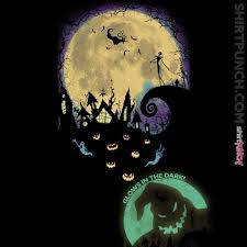 The nightmare before christmas ― mirror moon graphic novel (9781427868190): The World S Favorite Shirt Shop Nightmare Moon Nightmare Before Christmas Nails Nightmare Before Christmas
