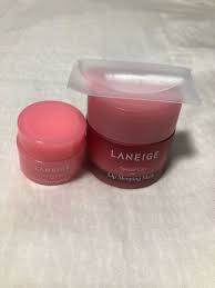 Wake up to soft lips with lip sleeping mask, complete with moisture wrap™ technology and a sweet berry aroma, this balm will keep dry lips away. Laneige Lip Sleeping Mask Health Beauty Face Skin Care On Carousell