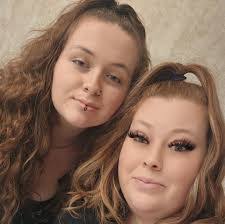 Kori Davidson's Instagram, Twitter & Facebook