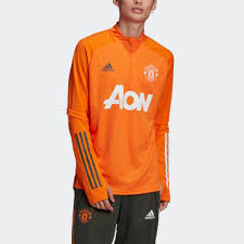 Du willst auf dem fußballplatz genauso aussehen wie deine idole aus england? Manchester United Ausrustung Trainingsanzug Adidas