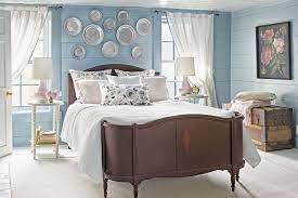 Match one of these bedroom wall decor ideas to your personal. 25 Creative Bedroom Wall Decor Ideas How To Decorate Master Bedroom Walls