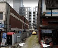 식약처는 보도자료에서 영상 속 업소는 서울시 서초구 방배동에 소재한 '방배족발'로, 동영상 속 노란색 차량의 등록정보를 조회해 해당 지역을 특정했다며 위해사범중앙조사단의 디지털 포렌식팀에서. E0sqiwtabf9z5m