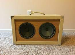 Using the amplifier section and speaker cabinet separately. Handmade 2x8 Guitar Cabinet Whippet Guitars Reverb