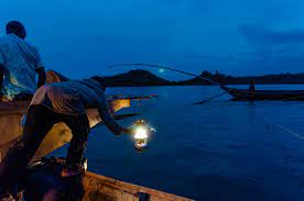 Expert night fishing tips from top bass guides. A Night With Rwanda S Musical Fishermen On Lake Kivu
