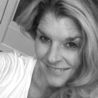 Tracy Keen Email & Phone Number