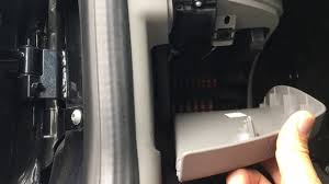 2013 Mercedes Sprinter Fuse Box Cover