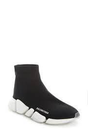 Keveät kesäpaidat koko perheelle edullisesti secondhandina. Women S Balenciaga Sneakers Athletic Shoes Nordstrom