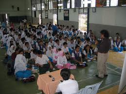 Antara ujian bulanan yang dilaksanakan di sekolah adalah ujian bulan mac, ujian bulan mei (pertengahan tahun), ujian bulan september dan ujian bulan november (akhir tahun). Bimbingan Dan Kaunseling Smk Pending Page 7