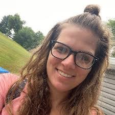 Jana Morton's Instagram, Twitter & Facebook