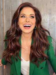Debra Messing
