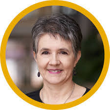 Tara Mott's Instagram, Twitter & Facebook